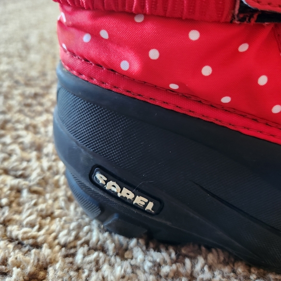 Red Polka Dot Sorel Insulated Toddler Boots, Size 10 - Picture 3 of 6